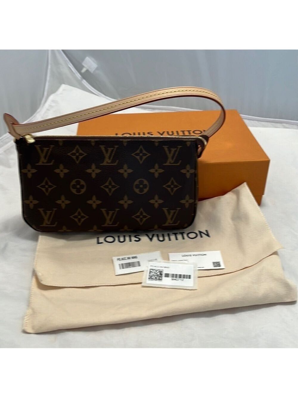 Louis Vuitton Monogram Canvas Pochette Accessories